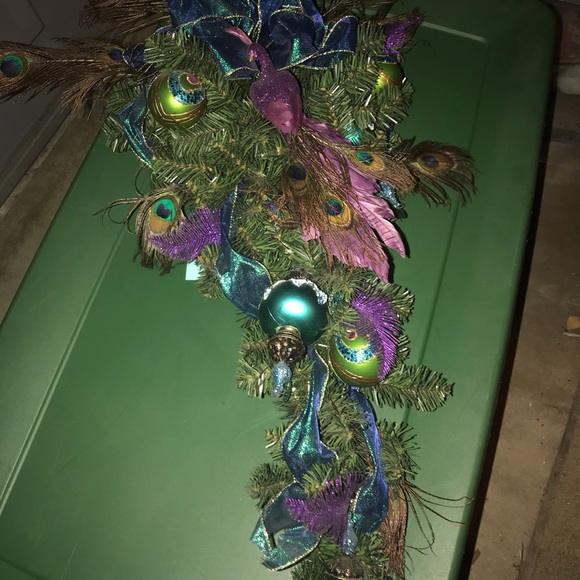 Peacock wreath - Picture 3 of 3